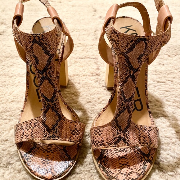Kelsi Dagger heeled sandals - Picture 1 of 7